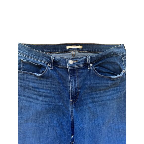 Levi’s Classic Straight Mid Rise Blue Jeans | Stretch Denim Size 12 - Picture 3 of 5